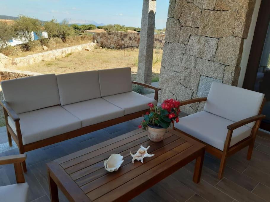 Villa Indipendente Al Mare Budoni Tanaunella Exteriér fotografie
