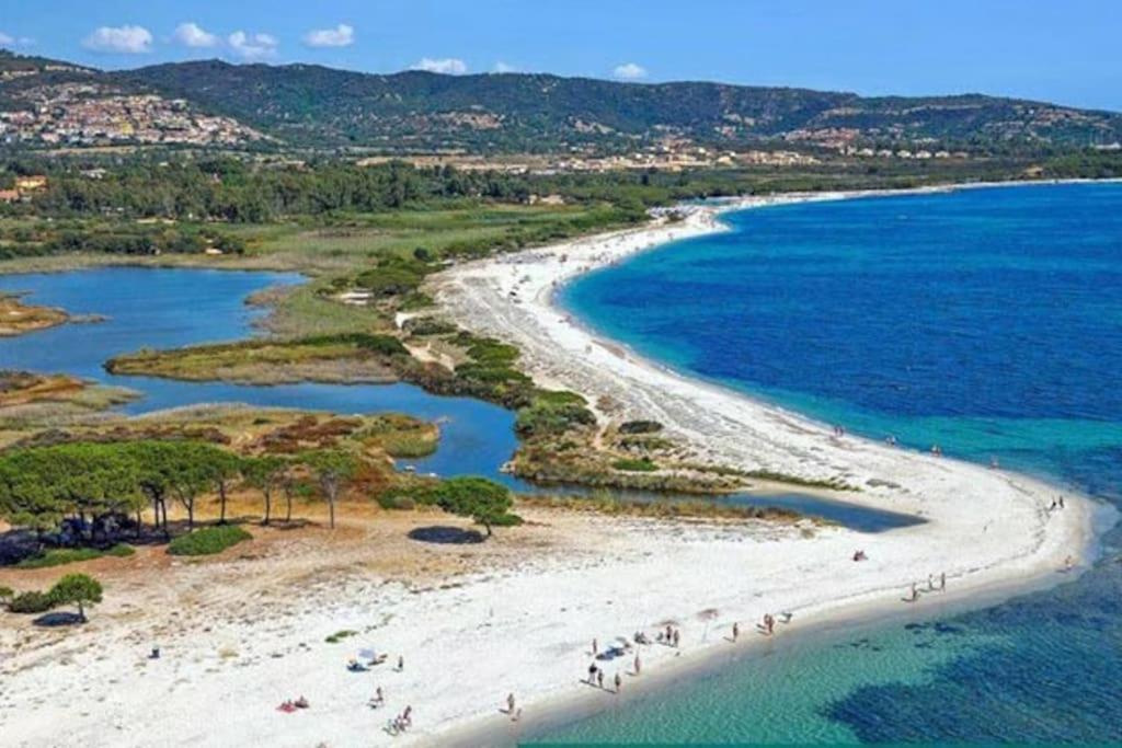 Villa Indipendente Al Mare Budoni Tanaunella Exteriér fotografie